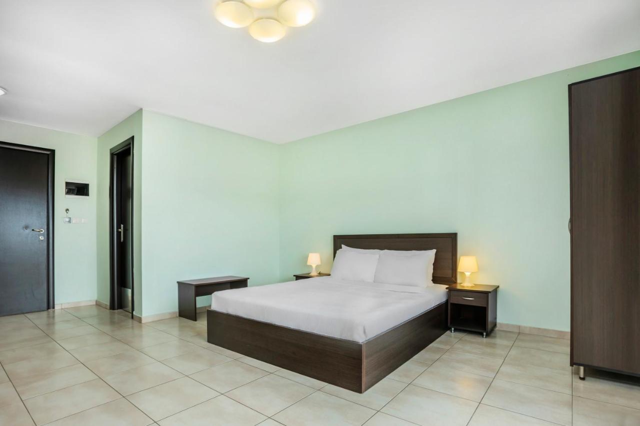 Hotel Poseidon Пефкохори Екстериор снимка
