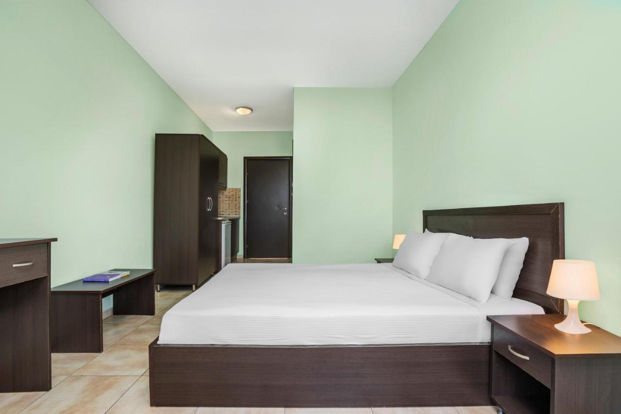 Hotel Poseidon Пефкохори Екстериор снимка